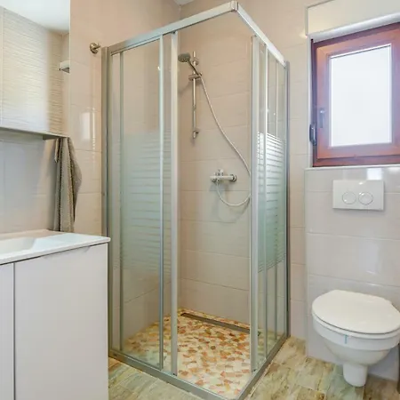 빌라 Longfield-private Heated Pool, Sauna, Air-conditioned