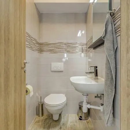 Longfield-private Heated Pool, Sauna, Air-conditioned 더갈포지