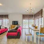 Vila Longfield-private Heated Pool, Sauna, Air-conditioned Dugopolje